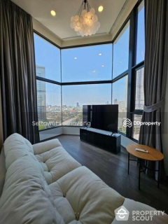 Fully Furnished 2-Bedroom Condo at Park Origin Chula Samyan