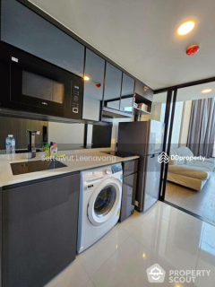 Fully Furnished 2-Bedroom Condo at Park Origin Chula Samyan