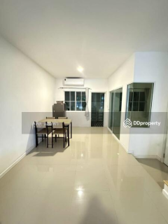 3-Bedroom Townhouse near St. Andrews School, Fully Furnished