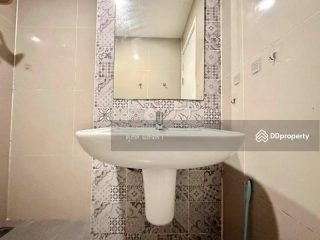 Fully Furnished Townhouse near St. Joseph School Sriracha