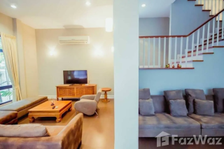 Просторий 4-спальний будинок на SW 38 Place, Пра Канонг