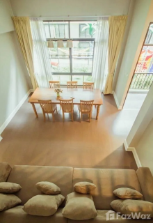 Просторий 4-спальний будинок на SW 38 Place, Пра Канонг