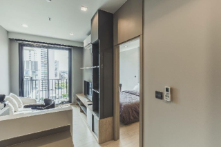1 Bed 1 Bath Condo at M Thonglor 10, Ekkamai BTS