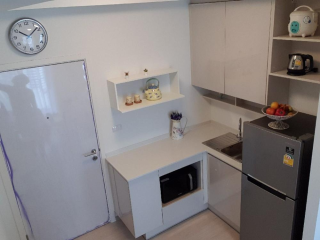 Renovated 30 sq m Apartment with Pool View on 23rd Floor