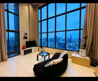 Duplex 2 Bed Condo at The Emporio Place, Sukhumvit 24