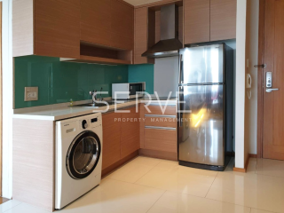 1 Bed Condo at The Emporio Place near BTS Phrom Phong