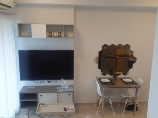 Renovated 30 sq m Apartment with Pool View on 23rd Floor