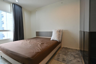 Cozy 1 Bed High Floor Condo at The Key Sathorn-Charoenraj