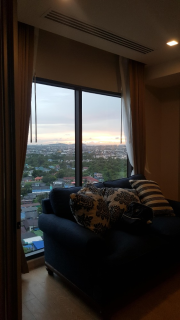 Infinity One Condo - Luxury Corner Room with Sea and Hill View