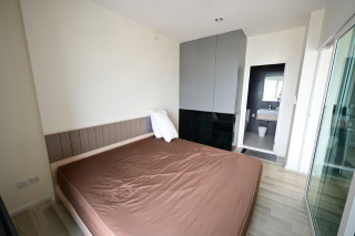 Cozy 1 Bed High Floor Condo at The Key Sathorn-Charoenraj