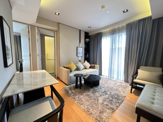 Lumpini 24 - 2 Bed 2 Bath Condo with Premium Design