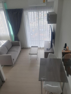 Renovated 30 sq m Apartment with Pool View on 23rd Floor