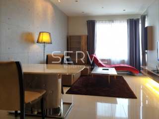 1 Bed Condo at The Emporio Place near BTS Phrom Phong