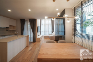 Duplex 1 Bedroom Condo Near BTS Chidlom with Premium Facilities
