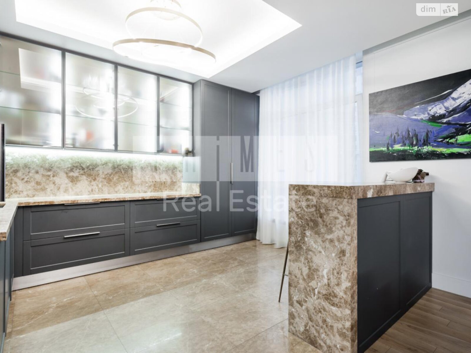 4-Room Apartment in Novopecherski Lipki Complex, 160m², Fully Equipped