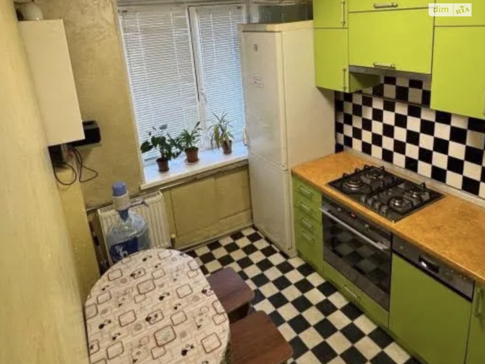 2-Room Apartment on Rabochaya 24, Near Antonovicha