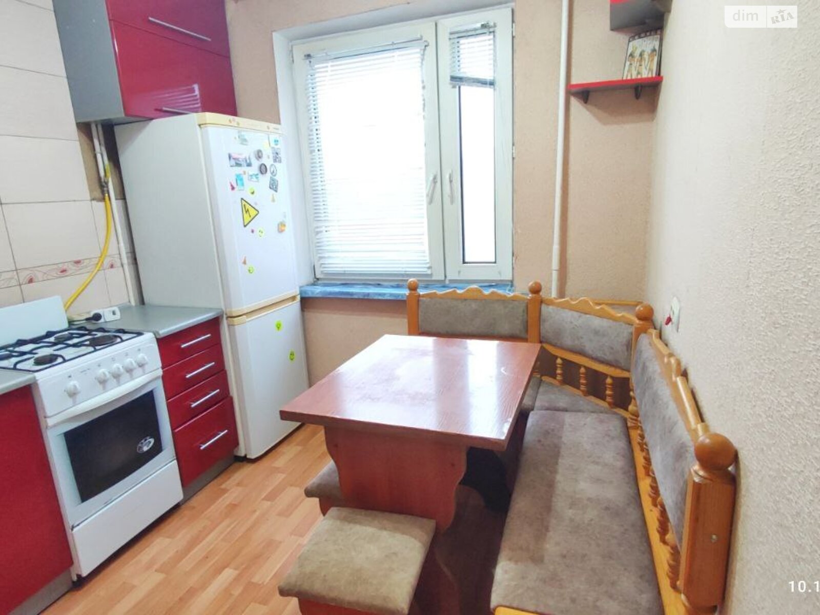 Furnished apartment with balcony and appliances