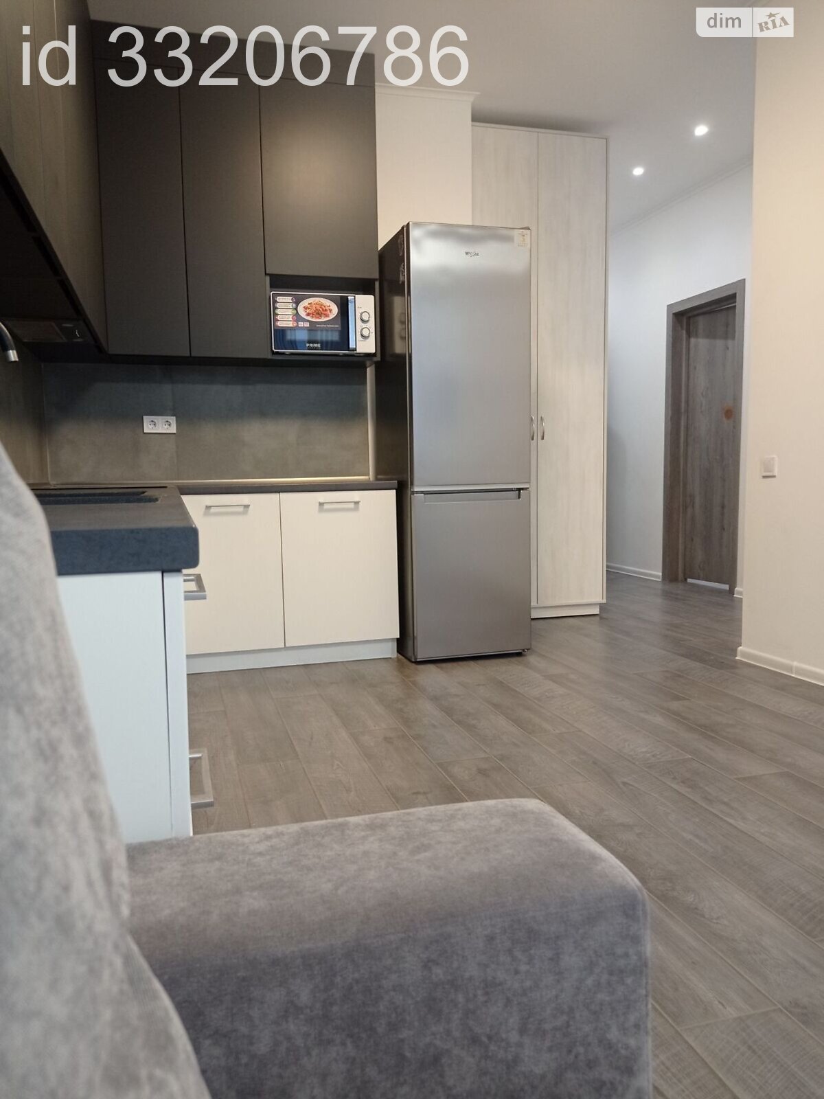1-Bedroom Apartment in Podil Green Castle with Modern Amenities