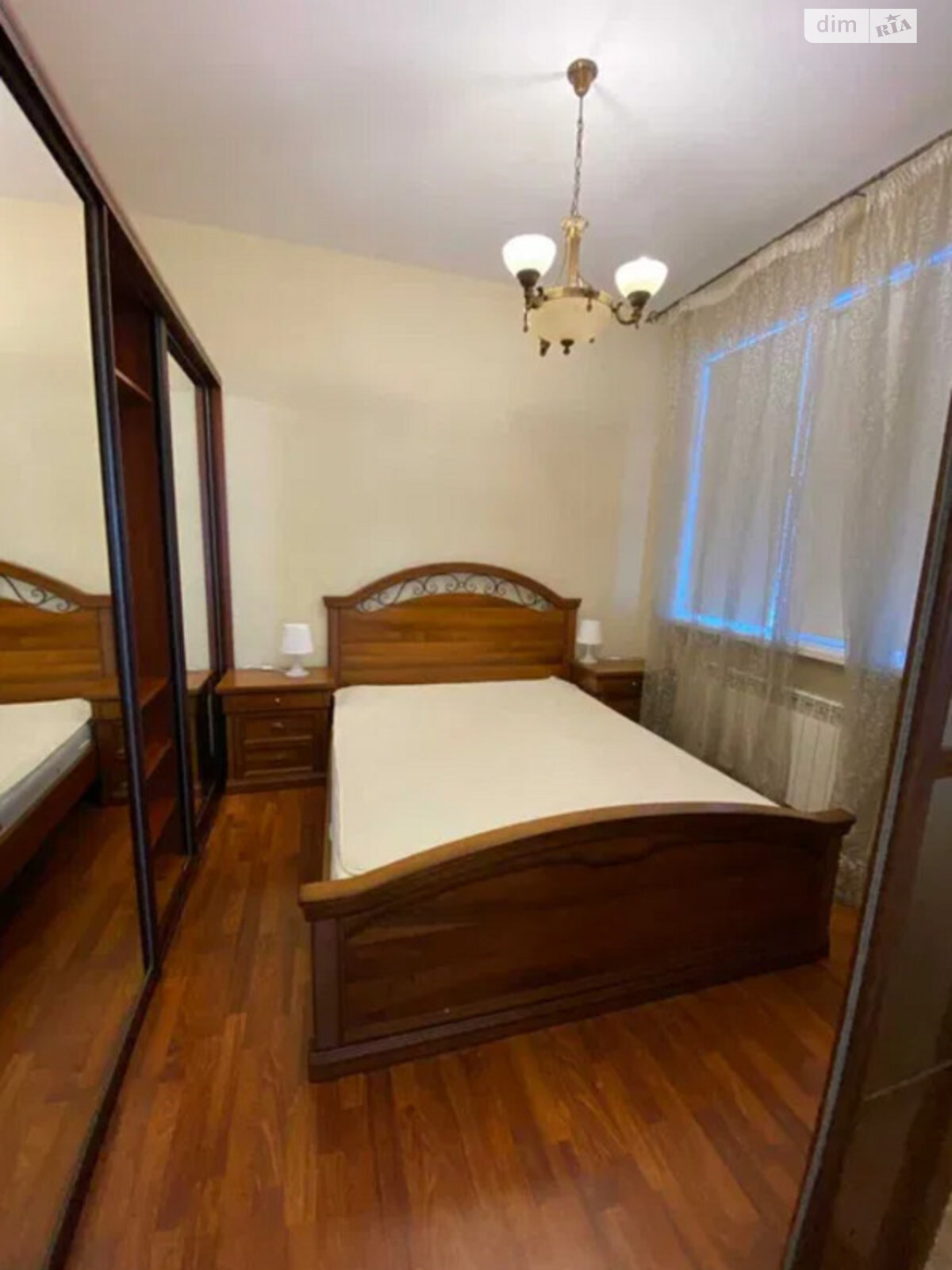Two-room studio apartment in Botanik Towers, city center