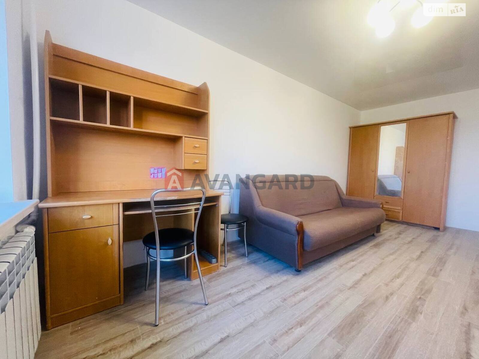 1-Bedroom Apartment at Peremoha-6 with River and Yacht Club View