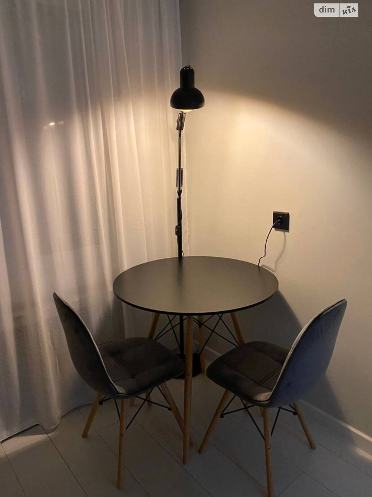 Cozy, Quiet, Warm One-Room Apartment with Good Transport Accessibility