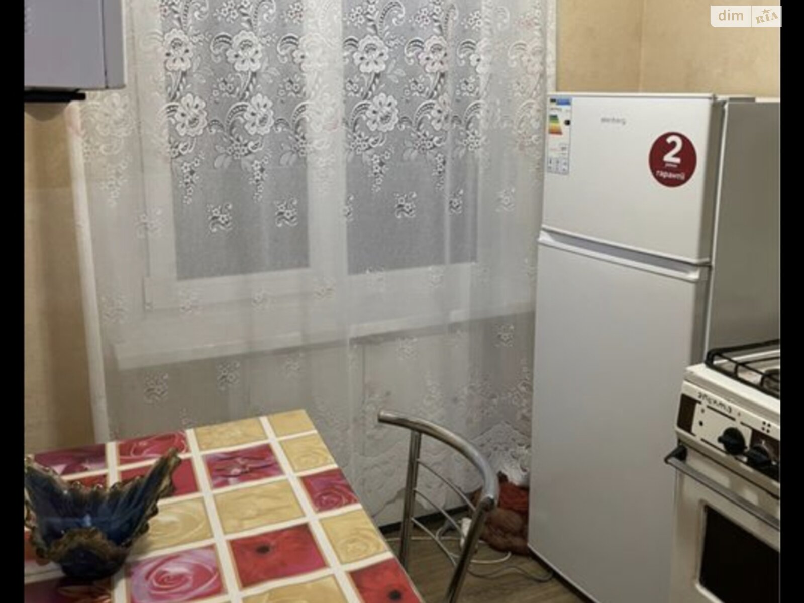 1-Room Apartment on Zakhidnyi, Compact City Living