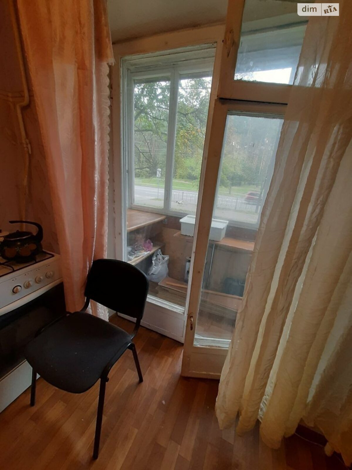 1-Room Apartment near Lisova Metro, Kubanska Street