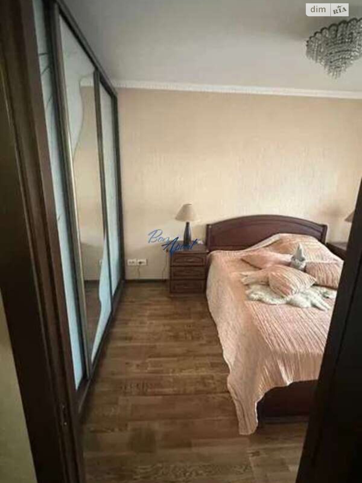 Apartment near Dnieper River, Obolonsky District, Close to Metro