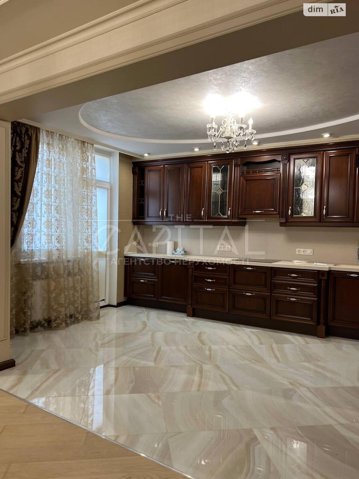 Кең 160м2 пәтер, Sunny Gates тұрғын үй кешені, Голосеевский ауданы