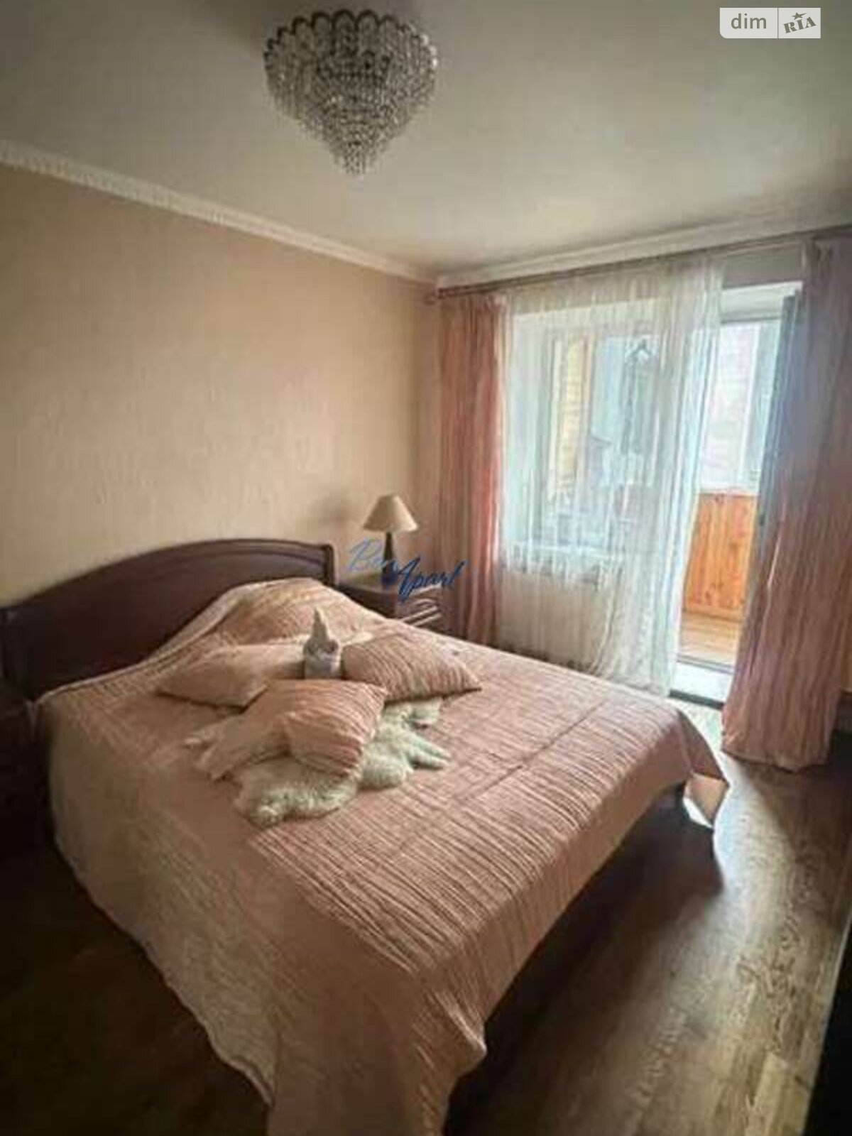 Apartment near Dnieper River, Obolonsky District, Close to Metro