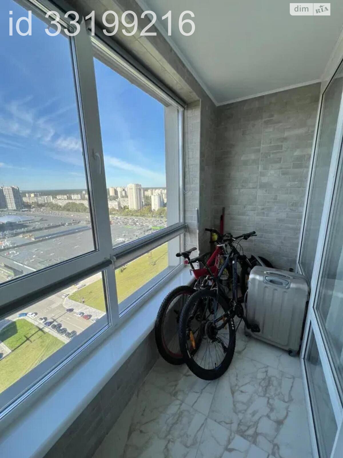 Spacious Two-Room Apartment with Premium Renovation and Modern Amenities