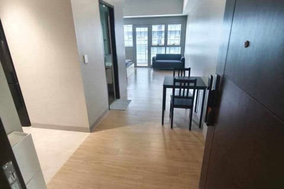 Uptown Arts Residences, BGC тұрғын үй кешеніндегі студия