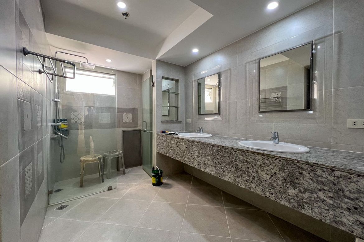 The Colonnade Residences-тегі 2 бөлмелі пәтер, Макати бизнес орталығы
