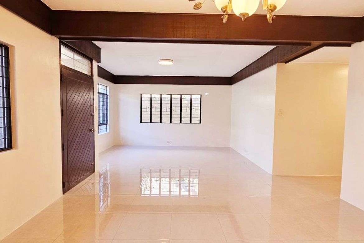 3 жұмалақты үй және жер учаскесі BF Heva Homes, Паранаке
