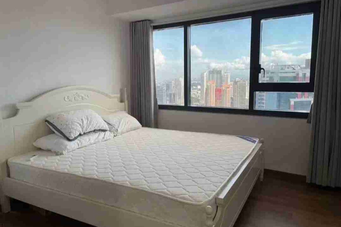 The Rise Makati кешеніндегі 2 бөлмедік люкс пәтер, 46-шы қабат