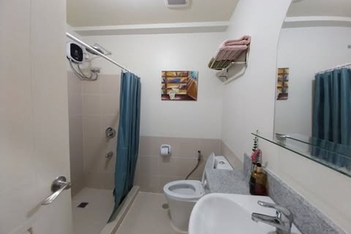 Brixton Place, Пасиг Ситиде жалға берілетін 2 бөлмелі пәтер