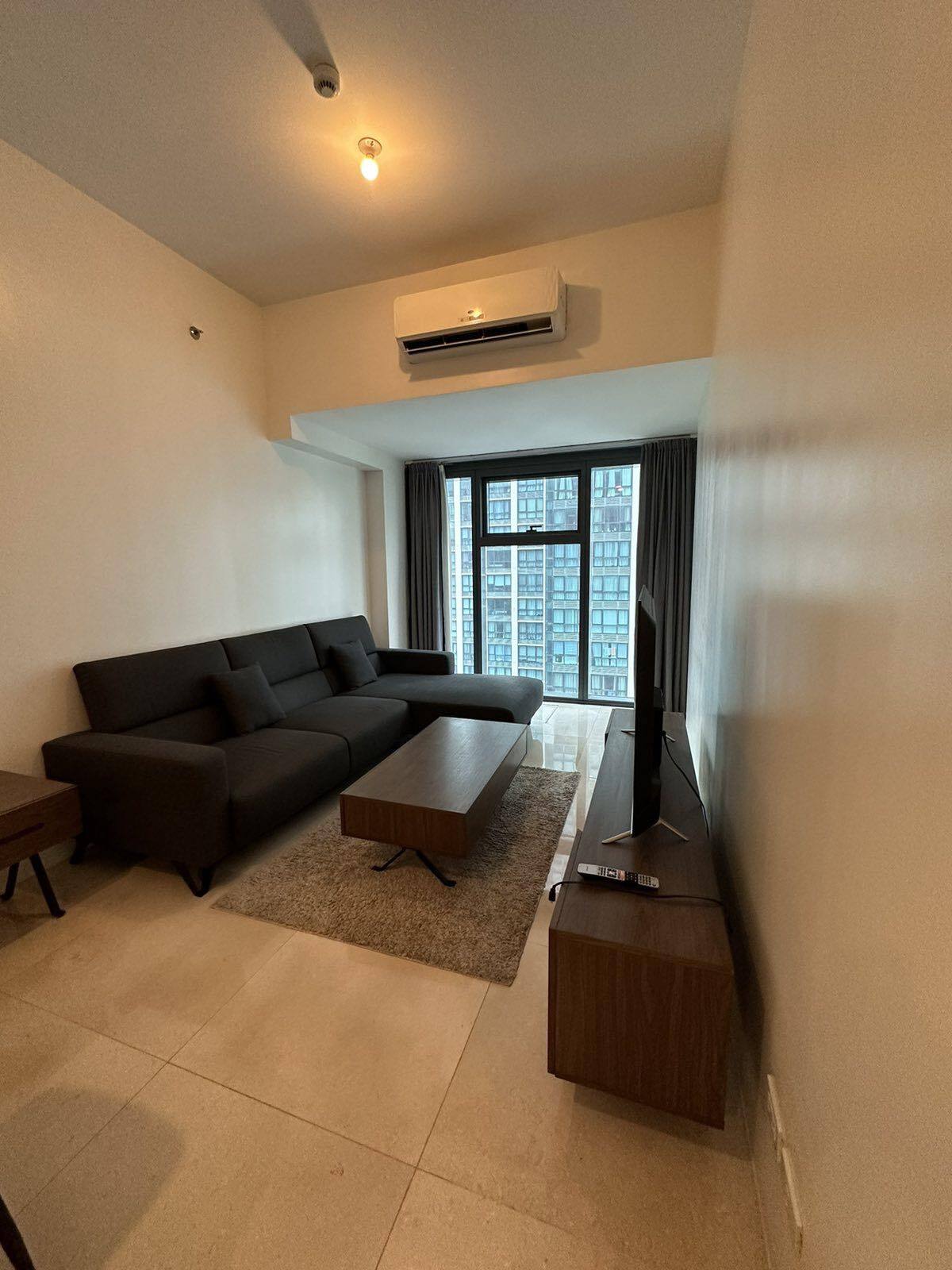 Grand Hyatt Residences, BGC-тегі 2 жумектаны люкс пәтер