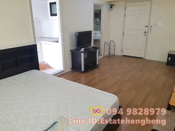 Fully Furnished Studio at Lumpini Ratchada-Thapra with Pool View