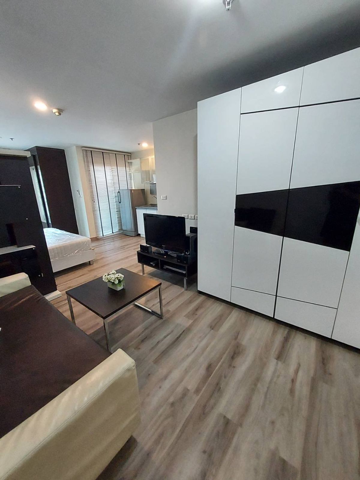 Studio Apartment near Ladprao 44, Yellow Train Station