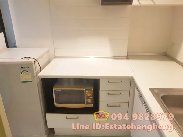 Fully Furnished Studio at Lumpini Ratchada-Thapra with Pool View