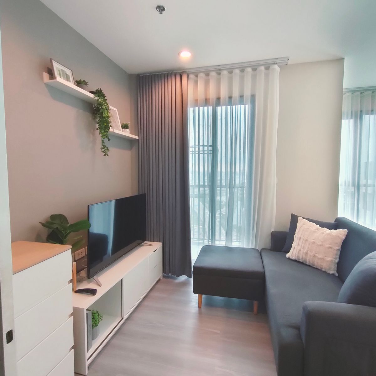 The Base Condo-дағы студия, Рама 9, Рамкамхаенг