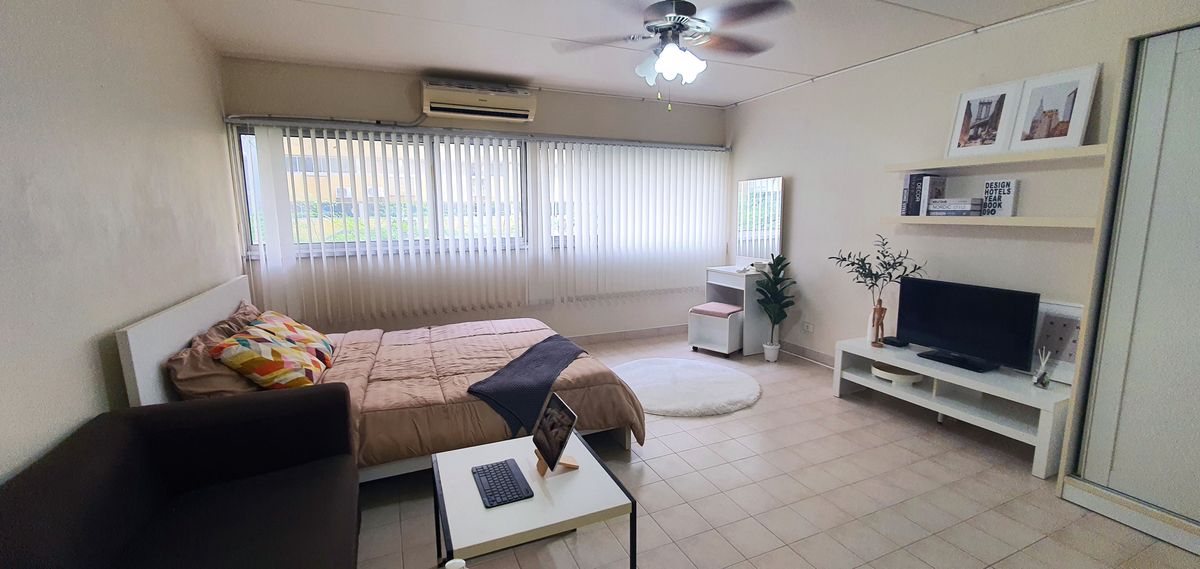 Fully Furnished Condo near Silpakorn University, Muang Thong Thani