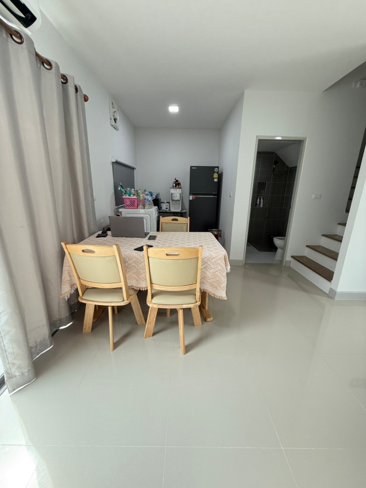 2-Storey Townhouse in Grand Pleno Phahol-Vibhavadi, 3 Bedrooms, Fully Furnished