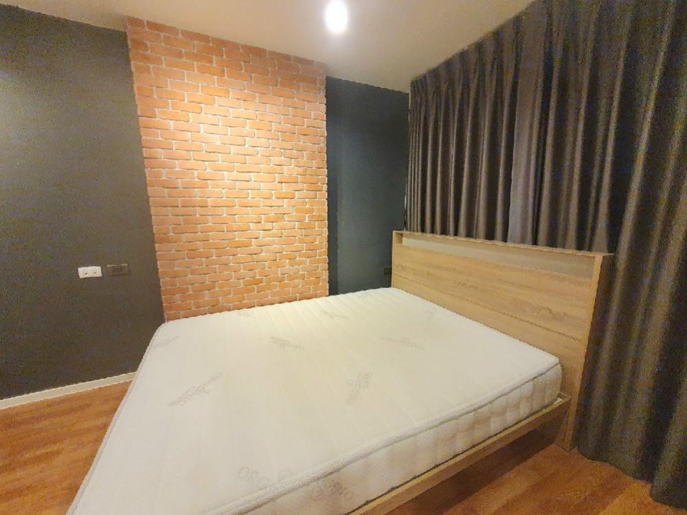 Lumpini Park Phetkasem 98 - Compact Studio Apartment