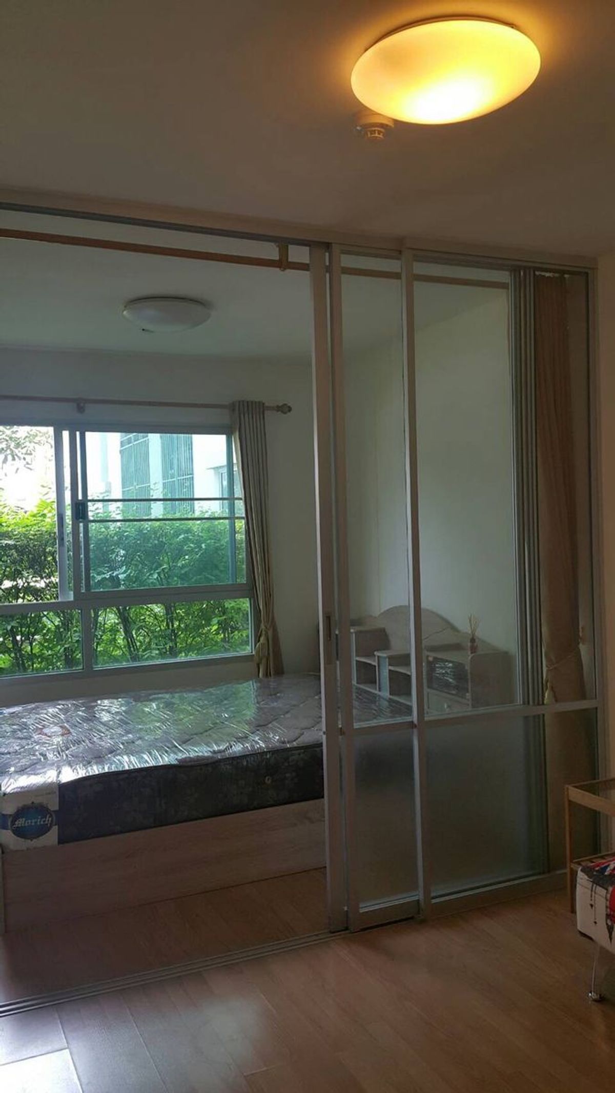#Оренда  кімнати, сади #поверх  1 6200 бат #24  кв.м Кондо LPN Lumpini Onnut-Lat Krabang 1, біля Airport Link та аеропорту Суварнабхумі