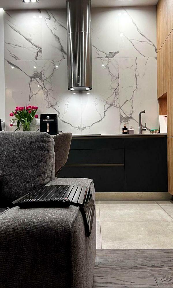 3-Room Apartment in CHICAGO Residential Complex with Modern Design