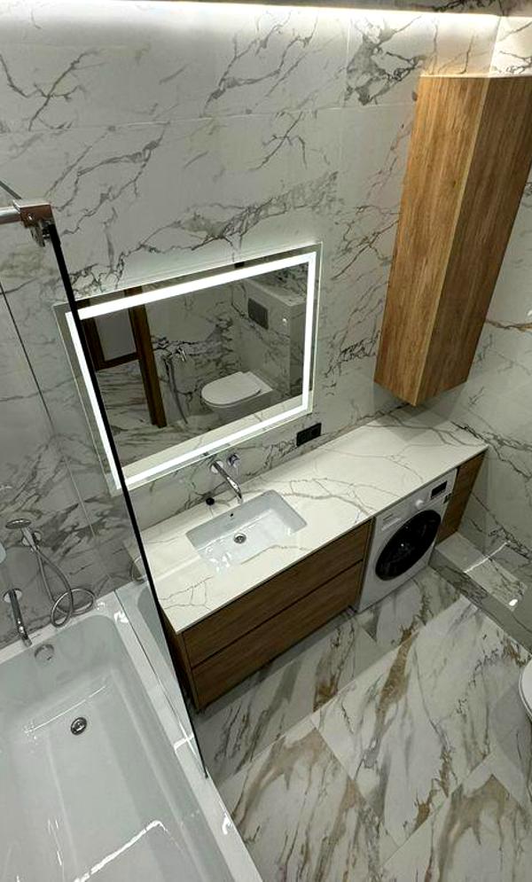 Fully Furnished Designer Apartment with Modern Amenities