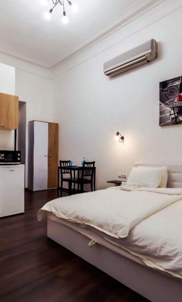 Ultra-modern smart apartment in the heart of Kyiv - No commission, direct from owner