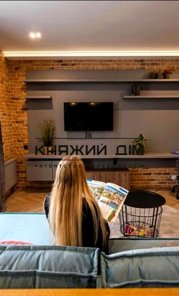 1-bedroom apartment in Nova Angliya Complex near Vasylkivska Metro