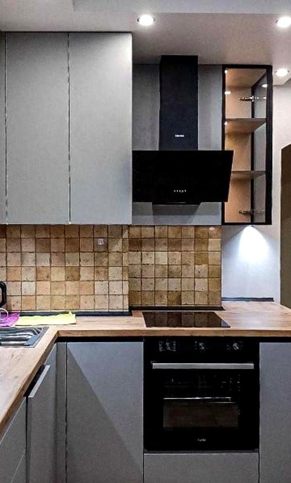 2-Room Apartment with Designer Renovation near Slavutych Metro